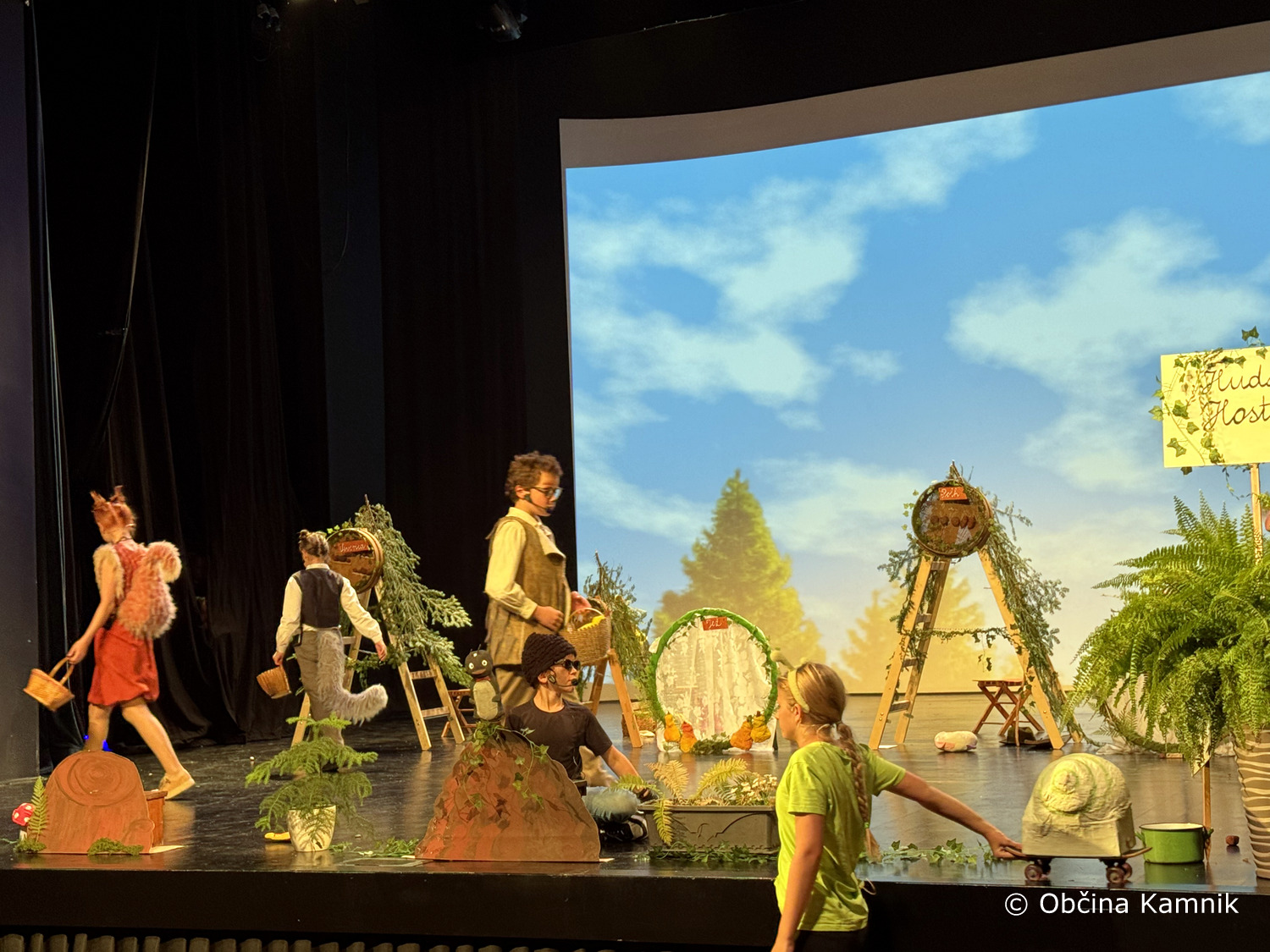 Predstava OŠ Frana Albrehta - Groznovilca (14)